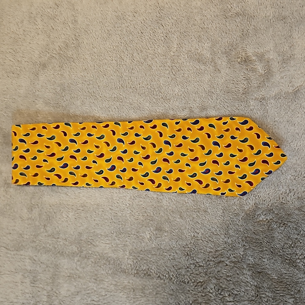PERRY ELLIS Portfolio Adult Golden Necktie